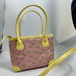 Alynn est 1975 small pig printed cross body bag
